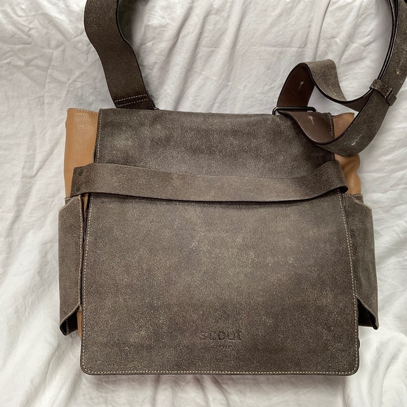Scout by PPB Leather Convertible Crossbody Messenger and Diaper Bag - Picture 1 of 15